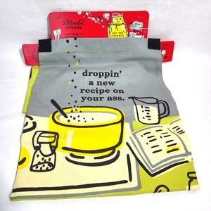 Blue Q Aprons Flattering Fit